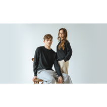 정전기 냄새 밸 걱정 없는 신소재 스파크론 메리노울 니트 남여공용 블랙 / 네이비