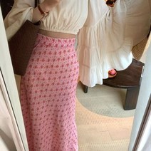 아리엘스타일 러블리 포인트룩 러브베리스커트