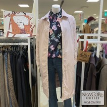 베스띠벨리 여성 정장 봄자켓 대박 75%세일 거위깃털 재켓스타일 핑크 베이지컬러 가볍고 따뜻한 점퍼 가을에도 입을수 있는 무릎기장고급스러운 소재 55 66 77 88 빅사이즈 매장가 478 000원