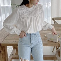 나인 (BL-3786)펀칭 레이스 볼륨 블라우스