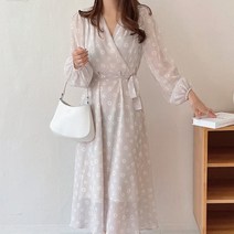 겟잇미 엘나 플라워 브이넥 스트랩 원피스