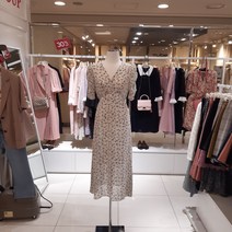 숲(SOUP) 샬랄라 꽃 프린트 브이넥 쉬폰 반팔 원피스