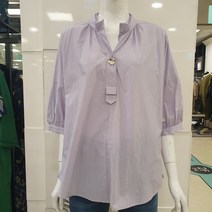 블루페페 부평점 볼륨감 있는 소매핏 심플 블라우스
