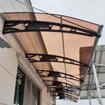 캐노픽스 1500x8200 비막이 가격 시공 자재 브라켓 렉산 폴리카보네이트 창문렉산, 검정틀 투명렉산