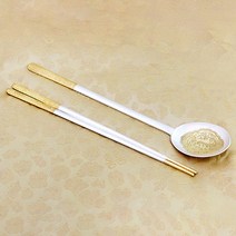 명품 전체금부 은수저 70퍼센트 93.75g, 가지문양 남 85