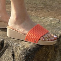 플로키 여성용 라탄 통굽 슬리퍼 7cm