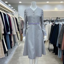 케이엘 KL 브이넥 잔체크 벨티드 플레어 원피스 KWOPMC0500