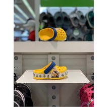 크록스 W몰 크록스 미니언즈 클로그(남여공용) 205512