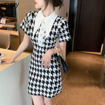 vsyoy 2022 년 여름 새로운 대비 컬러 뾰족한 칼라 짧은 소매 디자인 느낌 틈새 슬림 프랑스 기질 하운스 투스 드레스 여성