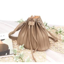 간편한캐주얼룩 알바출퇴근 여성핸드백 여친룩 가방 썸남데이트 가벼운 선물 예쁜