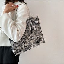 페이즐리 캔버스 스퀘어 토드백 데일리백