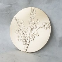 예인전통유기공방 전통문양 사군자 매화 양각조각 황동문진 서진 Paperweight