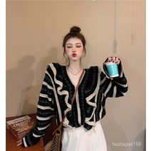 리얼 샷 한국 여성 V 넥 긴 소매 니트 콘트라스트 컬러 세로 스트라이프 혼 나무 귀 풀오버 디자인 느낌 스웨터 여성