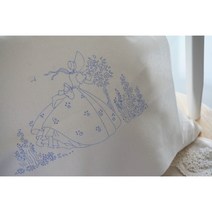 라라원단 크리놀린레이디 V034-01 프랑스자수 디자인원단, 아이보리, 44 cm X 44 cm