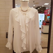 트렌드컬렉션[뉴코아 창원점] 러플 스토리 블라우스trbl22452