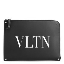 발렌티노 VLTN 로고 XY2B0457 WJW 0NI 클러치백 0NI01