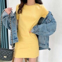여자 홈웨어룩 미니 스타일 라운드넥 원피스 슬림핏 나들이외출패션 블랙코디 옷쇼핑몰 코디 데이트복장 봄