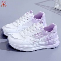 셀럽당 여성 운동화 여름 메쉬 패션 백학생 통굽 미끄럼 방지 운동화를 신다