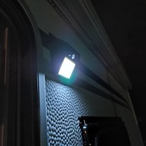 제이와이 현관 야외 태양광 LED 조명등 실외 정원 옥상 벽부등 계단 난간 태양열 야외등