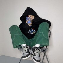 남자블랙진 연청바지 중년청바지 남성 트렌디 아메리칸 바이커 데님 바지 루즈 한 옴므 카고 핑크 청바지 블랙그린블루 컬러 캐주얼