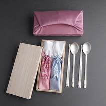 은수저선물세트 수복학 금부 손조각 은수저2벌 99% 24K 명절선물세트 금도금 부모님생신선물 선물용 퇴직자선물 창립기념품 결혼예물, 2p, 분홍보자기