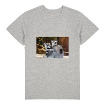 화이트문 알락꼬리원숭이 전사 라운드 반팔 WMI2TS0013