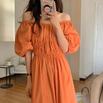 해외오프숄더 쿨톤 여성 제주도 비치웨어 롱 원피스 여름 여자친구 여행 휴가 바닷가 바다 복고풍 슬리밍 퍼프