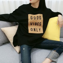 멜란지 루즈핏 스웨이드패치 레터링언발 소매트임 옆트임오트밀 맨투맨