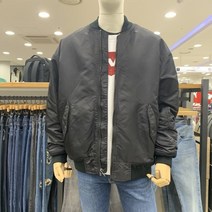 [리바이스] 남성 오버핏 쉐르파 봄버 자켓56581-0000