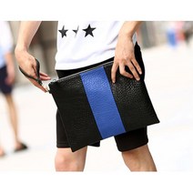 20대남자가방 블루블랙 배색파우치 클러치백코디