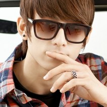 53DF-05 고급 아세테이트 뿔테 남성 안경테 누진다초점 투브릿지 색안경 자외선차단 하금테.