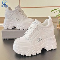 셀럽당 키높이 여성화 통굽 웨지 춘추 운동하다 캐주얼 화이트 슈즈