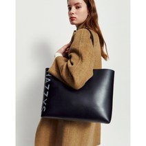 헤지스 여성 그레이로고 블랙 가죽 숄더백 + 미니 파우치 WIBA2F455W2