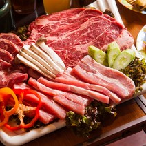 버크셔K 지리산 흑돼지 흑돈 돼지고기 목심 1kg 꿀담, 단품