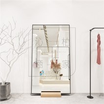 다리가 길어보이는 스탠드 전신거울 의류매장 미러, P