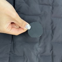패딩 파카 구멍 수선패치 원형 스티커 블랙