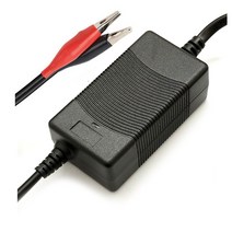 안전사 12V2A 오토바이 배터리 충전기 소형 자동차 배터리 충전기 연 납 축전지 충전기, 연축전지 12V 2A