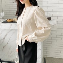 코지 여자 자신감 넘치게 어깨를 살려주는 심플 모던 블라우스