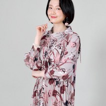 애비뉴투지 엄마옷 플로랄 플리츠 하이넥 리본 스카프 봄 가을 9부 긴팔 롱 루즈핏 A라인 원피스 K03341