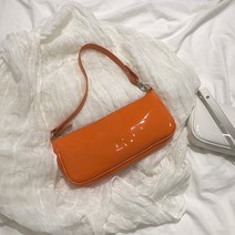 토트백겸숄더백 숏 레드 책 BYFAR 여성 가방 인싸템 고퀄리티 감각 프랑스 보이핏 볼륨 호보백 2248591090