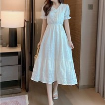 여자친구 스타일링 여성 데일리 스타일링 러플 펄 화이트 드레스