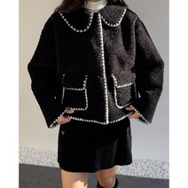 카라 스티치 부클 뽀글이 퍼 무스탕 자켓 (아이보리 / 블랙)