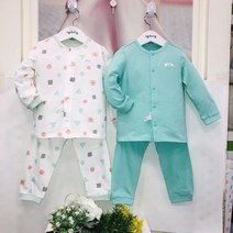 아가방 도형캐릭터내의2세트 ﻿ 면 100% 무형광섬유 내의 두벌 세트입니다~ 산뜻한 색상의 예쁜 봄 내의입니다 ﻿~~