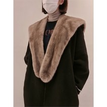 벨라도이 BELLA.DOI 코펜하겐퍼 풀스킨 케이프 숄 통밍크워머 (9385116)