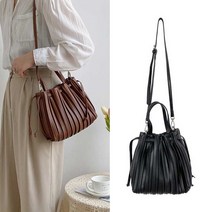 여자 30대 데일리 숄더백 친구 생일 선물 러블리룩 데이트 여자 친구생일선물 청담동며느리룩