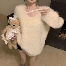 브이넥 스트랩 앙고라 니트 티셔츠 U31750