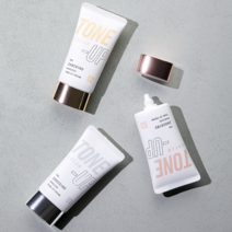 토니모리28101 토니모리 더 쇼킹 파데리스 톤업 크림 50ml SPF50 264196, 01호 밀키톤