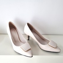국내제작 발편한 골드테 스퀘어 장식 펌프스 힐 7cm 여성 구두