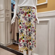 BCBG 비씨비지 여름신상품22 파인꽃 스커트