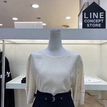 [모다아울렛][라인]절개 퍼프 라운드 블라우스 (NWBLKG6000) 418940